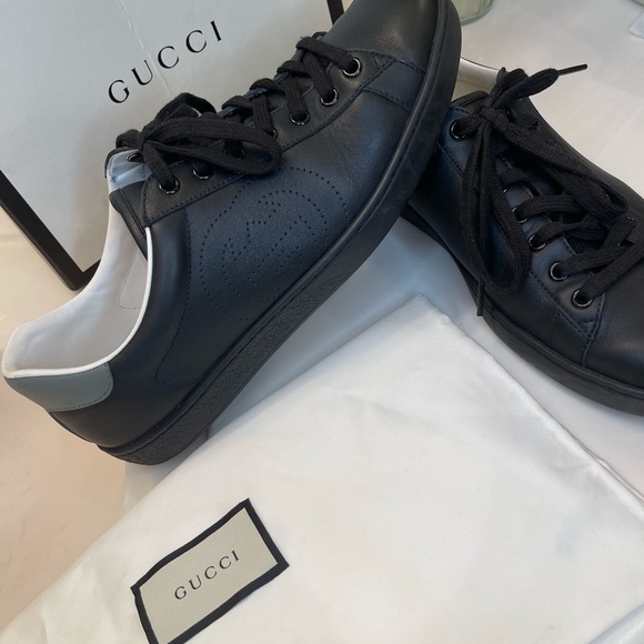 Ace GUCCI sneakers with interlocking G - Picture 3 of 6